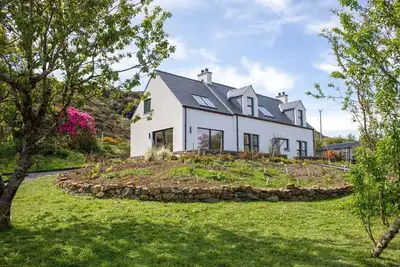 Image de 10 Husabost -  a detached house that sleeps 6 guests  in 3 bedrooms