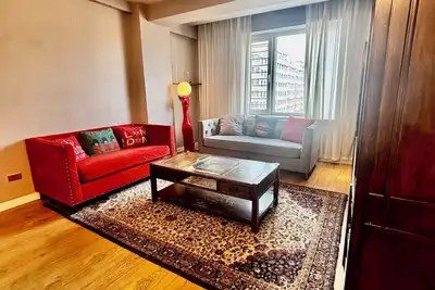 Image de Near National Park & City Center • Family Home