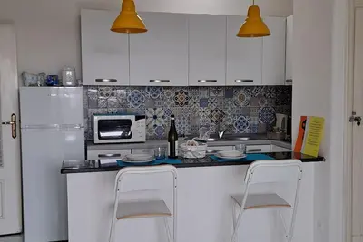 Image de A standalone apartment just a few minutes from downtown Ischia.