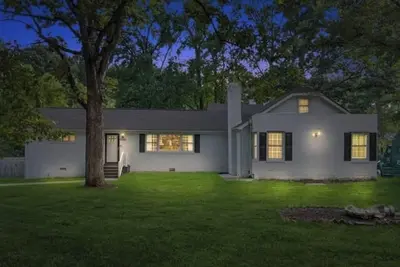 Image de Spacious 4-bedroom house in delightful Richmond