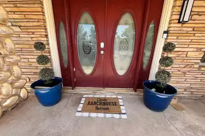 Image de Only  5br in Clovis! ! ! Spacious and relaxing! Plenty of space to spread out!