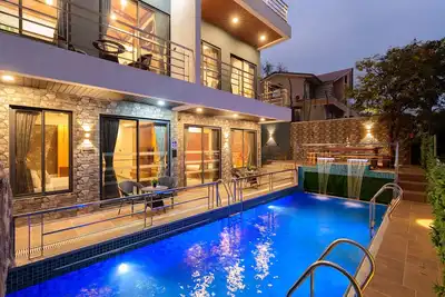 Image de Sunflower Vista - 6br Estate with Pool, Hot Tub & Hill Views, Mahabaleshwar