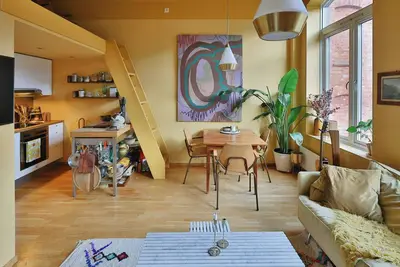 Image de Appartement coloré avec cour au cœur d'Oslo