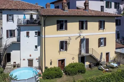 Image de Maison de vacances privée avec piscine privée, Wifi, Tv, patio, animaux admis, vue panoramique