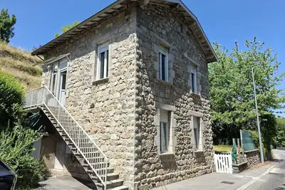Image de Séjour nature et détente - Appartement indépendant avec jardin - Cheylard à 5 mn