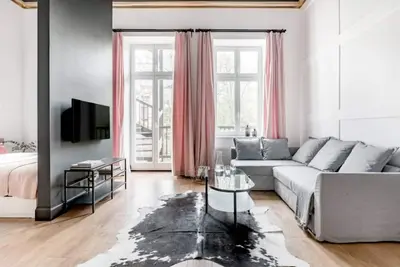 Image de Majestic Suite • 1br • Main Sq. 3 min • Elevator