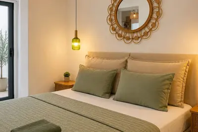 Image de Brand-New Boutique Apartment with Private Courtyard in Naxos Town