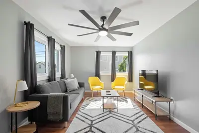 Image de Perfect 3-bedroom house with Ac in charming Pittsburgh