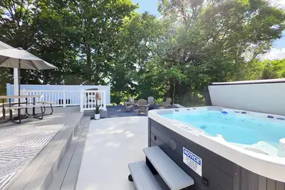 Image de New! Hot Tub & 28 Acre Park 30 Mins To Hershey w/ Firepit & Yard Games
