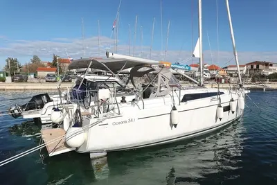 Image de Sibenik Sun-soaked Sailing: A Luxurious Croatian Voyage
