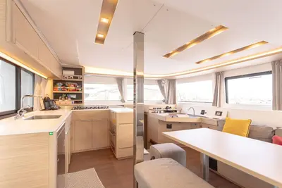 Image de Sun-Kissed Sailing Adventure in Córcega