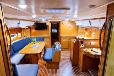 Image de Sun-Kissed Sailing Adventure in Islas Sarónicas
