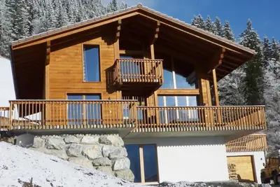 Image de Nubes, Chalet Appartement/Fewo, Dusche oder Bad, Wc 12-Bettwohnung by Interhome