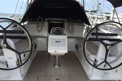 Image de Sun-Kissed Sailing Adventure in Islas Esporadas