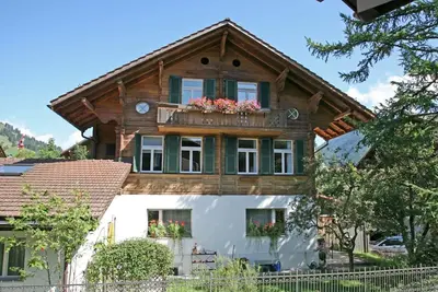 Image de Pfander Appartement/Fewo, Dusche und Bad, Wc, 3 Schlafräume 7-Bettwohnung by Interhome