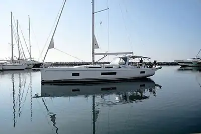 Image de Sun-Kissed Sailing Adventure in Islas Cícladas, Mykonos