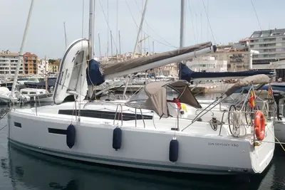 Image de Sun-Kissed Sailing Adventure in Cataluña