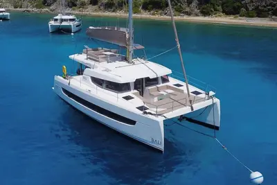 Image de Caribbean Bliss: Sun-soaked Sailing Adventure from Nassau, Bahamas