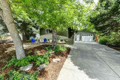 Image de Newlands 4br Retreat w/ Private Suite+Walkable+Rec Center