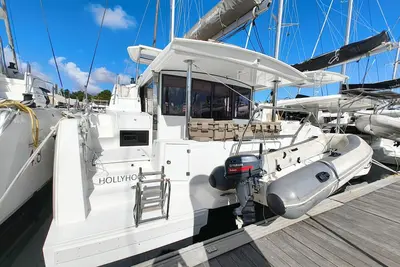 Image de Caribbean Dream: Sun-Kissed Sailing Adventure from Guadalupe, Grande-Terre