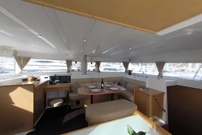 Image de Sun-Kissed Sailing Adventure in Islas Sarónicas