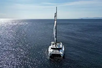 Image de Sun-Kissed Sailing Adventure in Islas Sarónicas