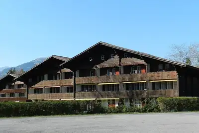 Image de Oberland Nr. 3 Appartement/Fewo, Dusche oder Bad, Wc 8-Bettwohnung by Interhome