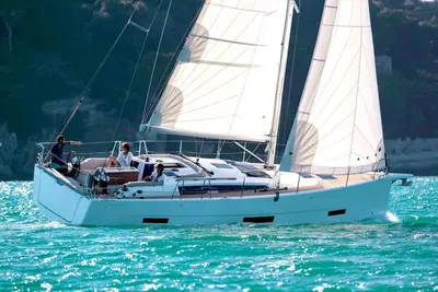 Image de Caribbean Bliss: Sun-soaked Sailing Adventure from Nassau, Bahamas