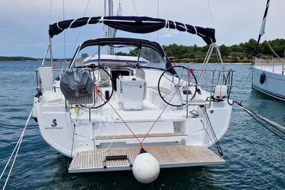 Image de Sun-Kissed Sailing: An Unforgettable Beach Experience in Istria, Croatia