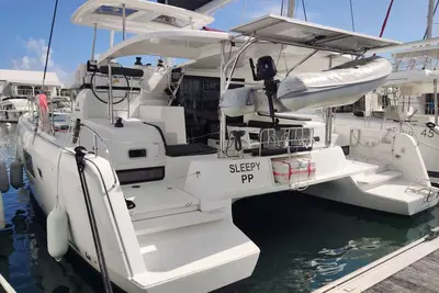 Image de Caribbean Dream: Sun-Kissed Sailing Adventure from Guadalupe, Grande-Terre