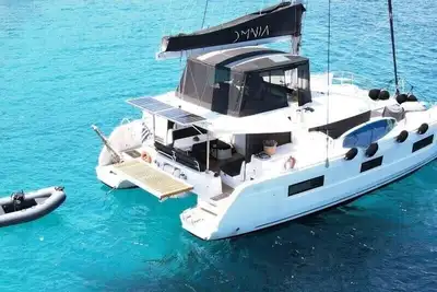 Image de Sun-Kissed Sailing Adventure in Islas Sarónicas