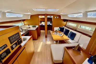 Image de Sun-Kissed Sailing Adventure in the Stunning Islas Cícladas