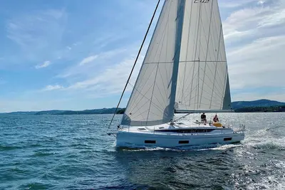 Image de Sibenik Sun and Beach Sailing Extravaganza: A Croatian Coastal Adventure