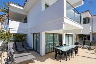 Image de GuestReady - Tarantos Sea View and Pool