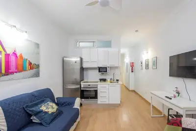 Image de GuestReady - Salvador Cuyas Promenade Plage