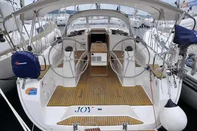 Image de Sibenik Sun-soaked Sailing: A Luxurious Croatian Voyage