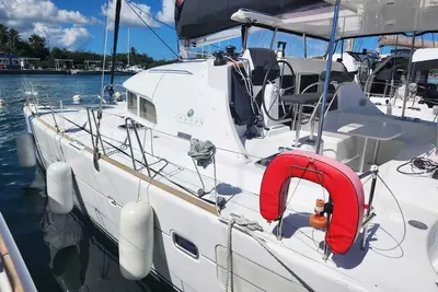 Image de Sun-Kissed Sailing Adventure in Isla de Mahe, Seychelles