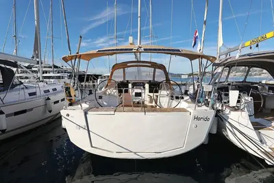 Image de Sun-kissed Sailing Adventure in Split-Dalmatia, Croatia