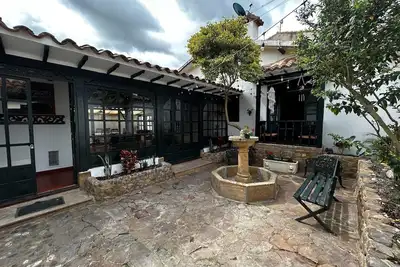 Image de Casa Amplia Familiar / Cerca Plaza / Bbq/4br/3b