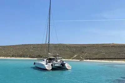 Image de Sun-Kissed Sailing Adventure in Islas Cícladas, Mykonos