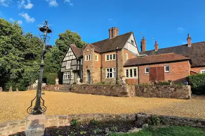 Image de Paddock View on the hill at Historic Fairfield Court