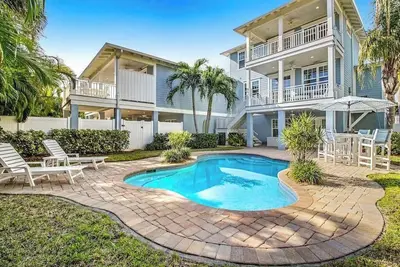 Image de Welcoming condo villa close to the beach with private heated pool & WiFi
