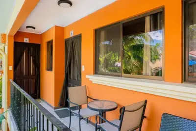 Image de Cocomarindo 66 - Stylishly Renovated 1br