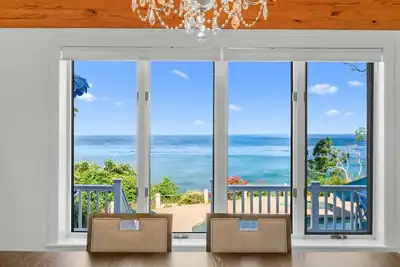 Image de Ocean's Edge with pool, hot tub & beach access