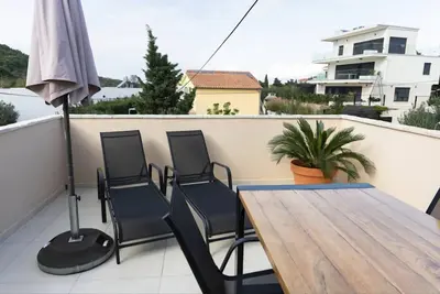 Image de Appartement de deux chambres avec la terrasse Murter (A-27671-b)