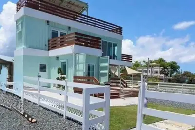 Image de #32 Luxury Container Home w/ Hot Tub & Ocean Views