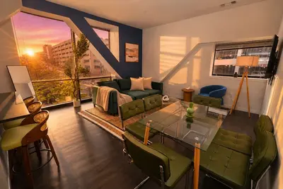 Image de Stylish 2br Escape - 10 minutes walk to RiverWalk
