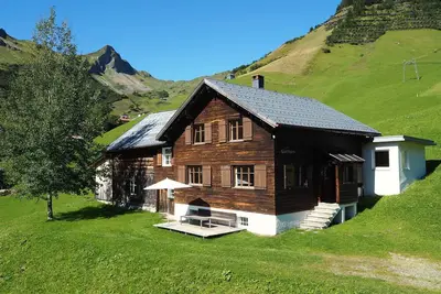 Image de Vacation home for 16 guests, 135 m², in Faschina (315030)