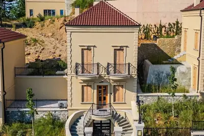 Image de Villa Bora No. 7 | Belvedere Korça by PikHost