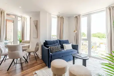 Image de Sleeps 4 Near Bath City Centre  Free Parking